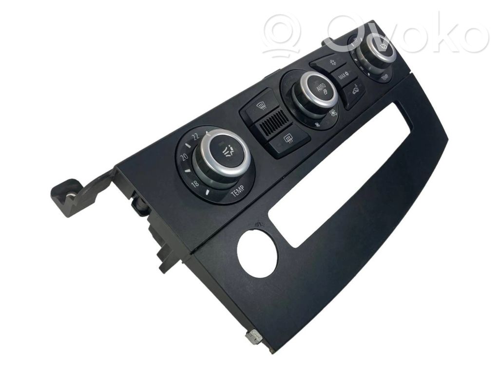 Gaisa kondicioniera / klimata kontroles / salona apsildes vadības bloks (salonā)
