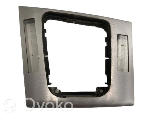 Gear shift lever decorative trim (plastic)