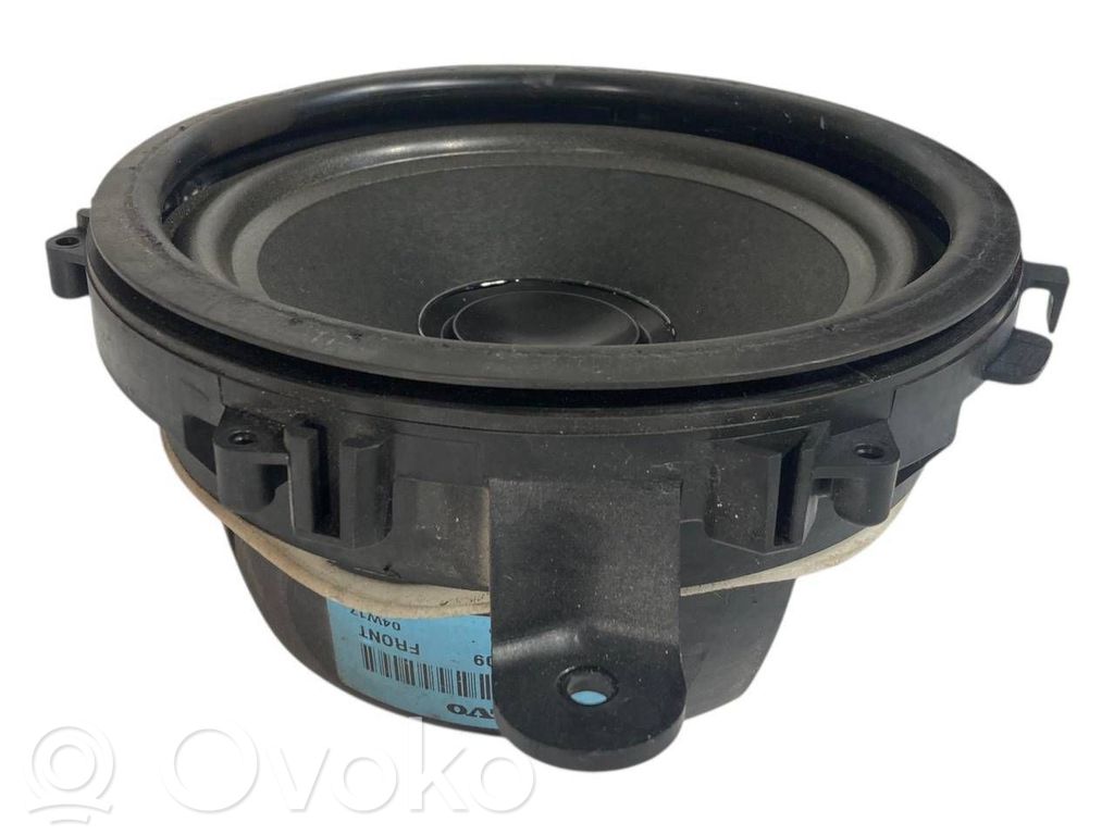 Skaļrunis (-i) priekšējās durvīs