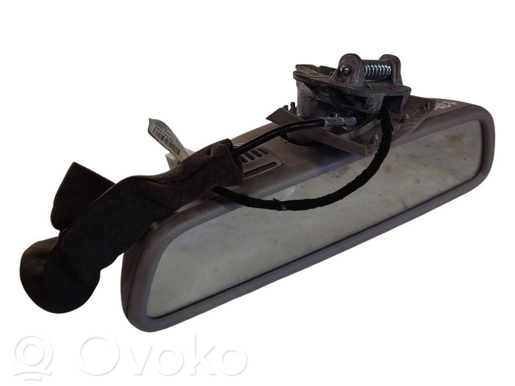 Atpakaļskata spogulis (salonā)