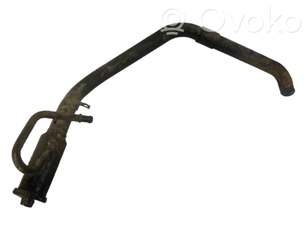 Fuel tank filler pipe