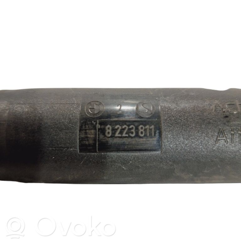 Демпфер багажника