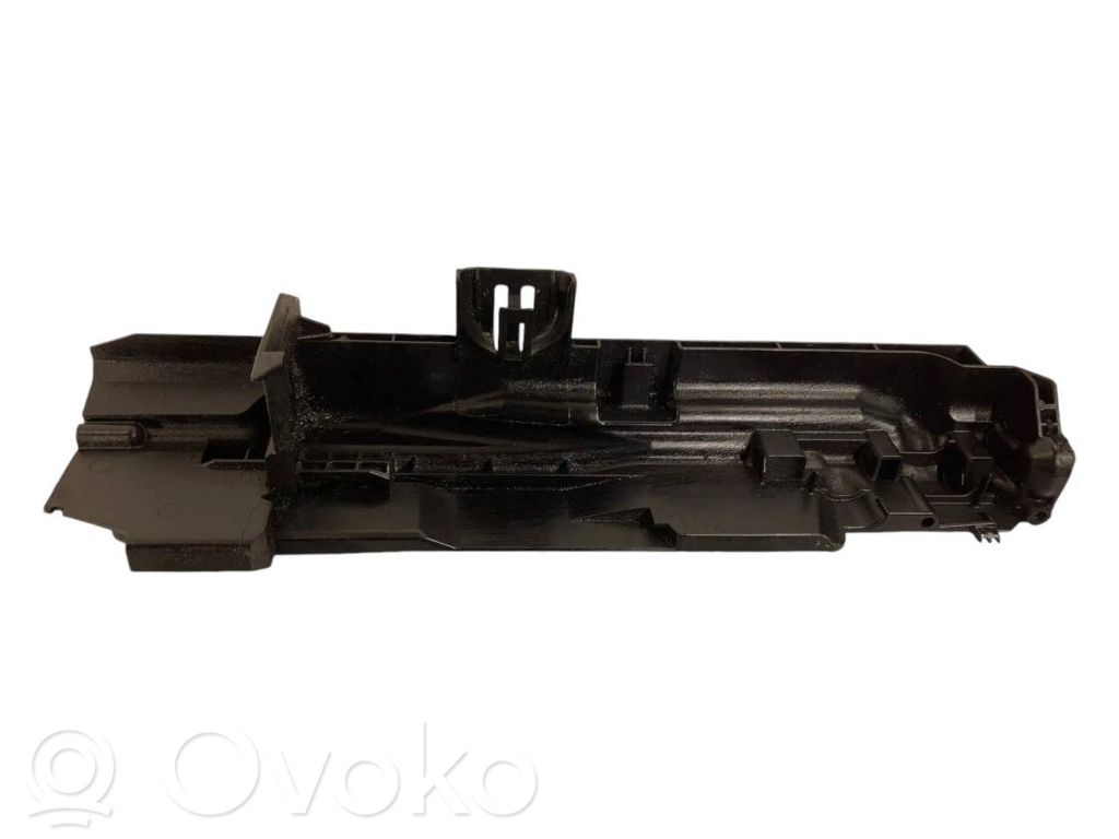 Radiator(s) holder/bracket