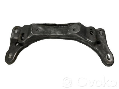Transmission mounting bracket