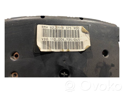 Speedometer (in the instrument panel)