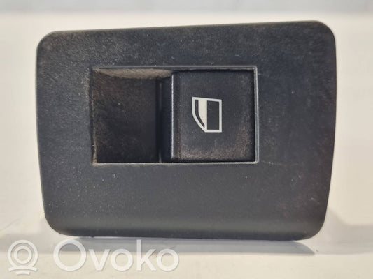 Power window switch