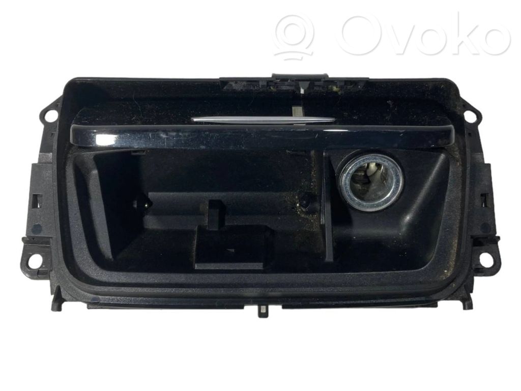 Pelnutrauks (priekšā)