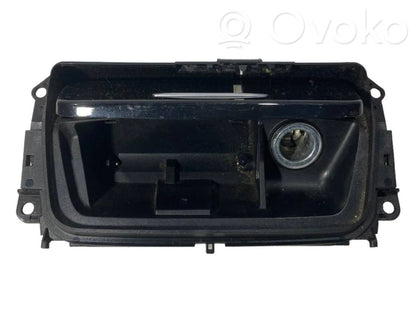 Pelnutrauks (priekšā)