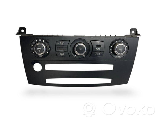 Gaisa kondicioniera / klimata kontroles / salona apsildes vadības bloks (salonā)