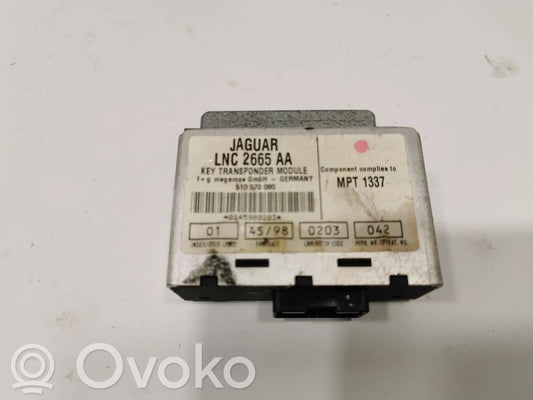 Centrālās atslēgas vadības bloks