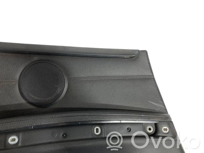 Kupejas aizmugures sānu apdares panelis