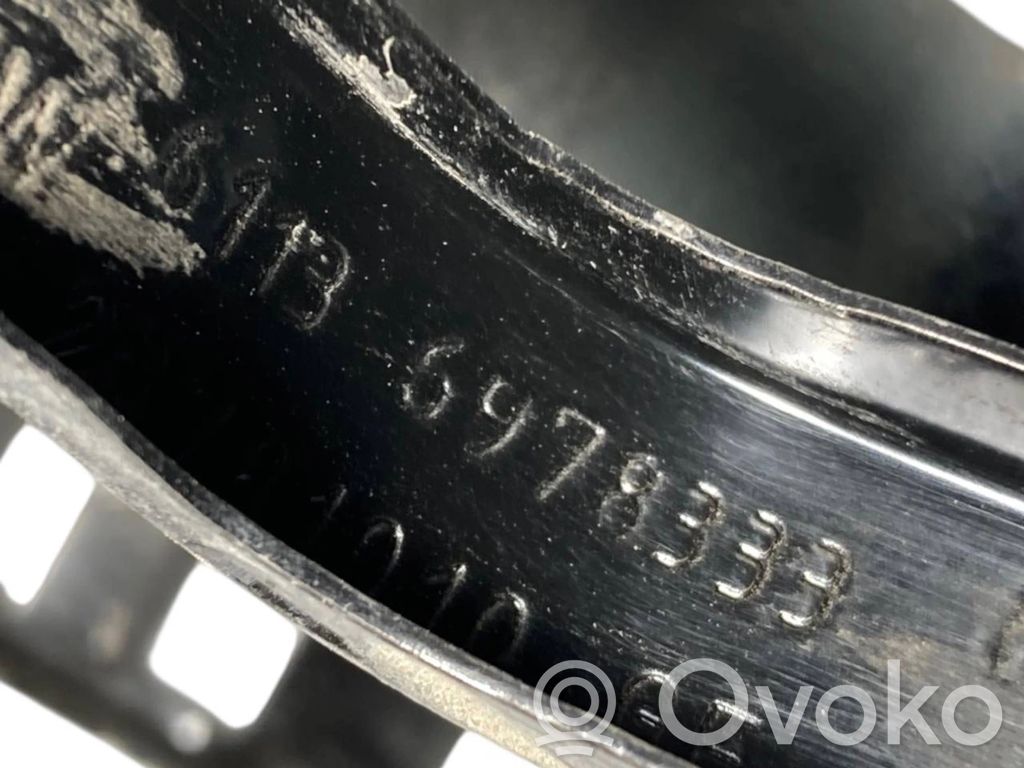 Aizmugurējā pārsega eņģe (-ess)