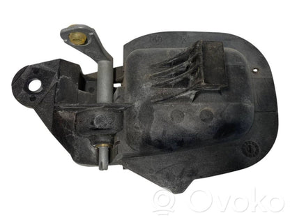 Internal opening handle