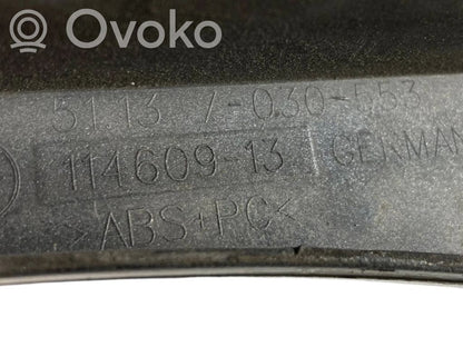 Priekšējā luktura dekoratīvā apdare