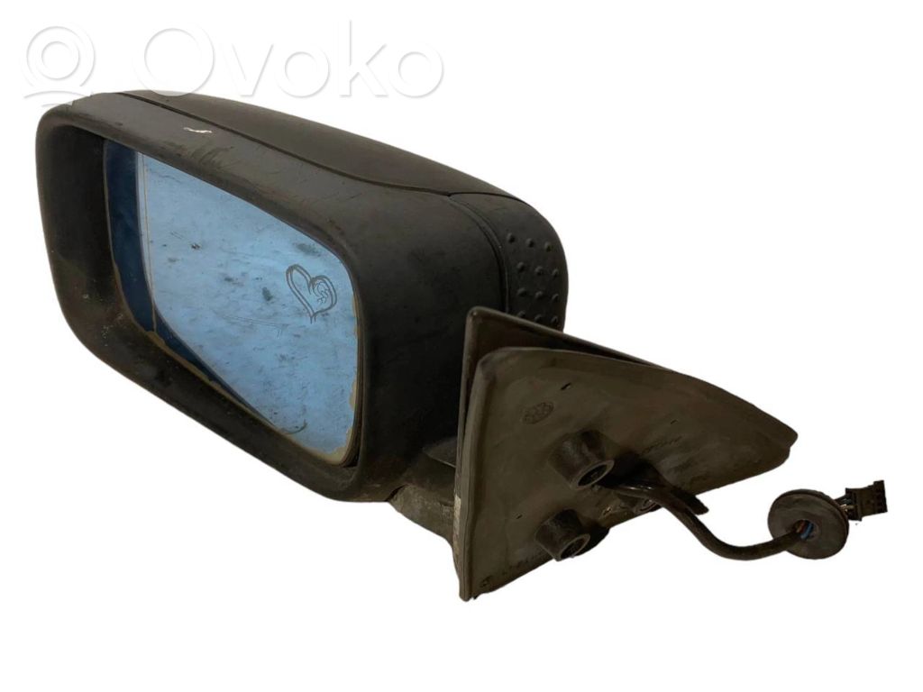 Spogulis (elektriski vadāms)