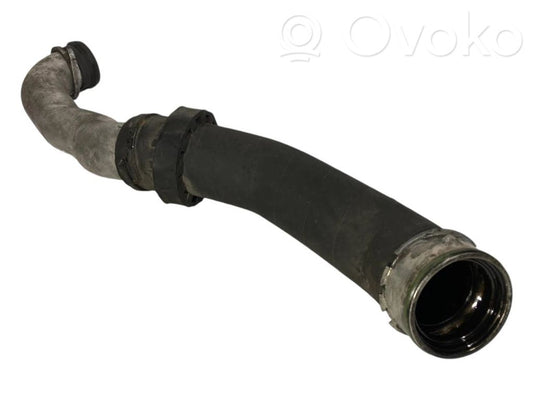 Шланг(и)/труба(ы) интеркулера