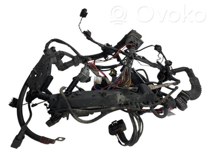 Dzinēja vadu instalācija