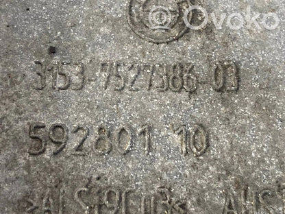 Pusass sakabes gultņa stiprinājums