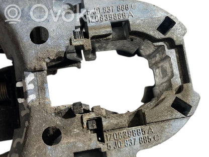 Aizmugurē turētājs / kronšteins ārējam atvēršanas rokturim