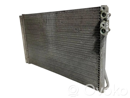 Air conditioner cooling radiator