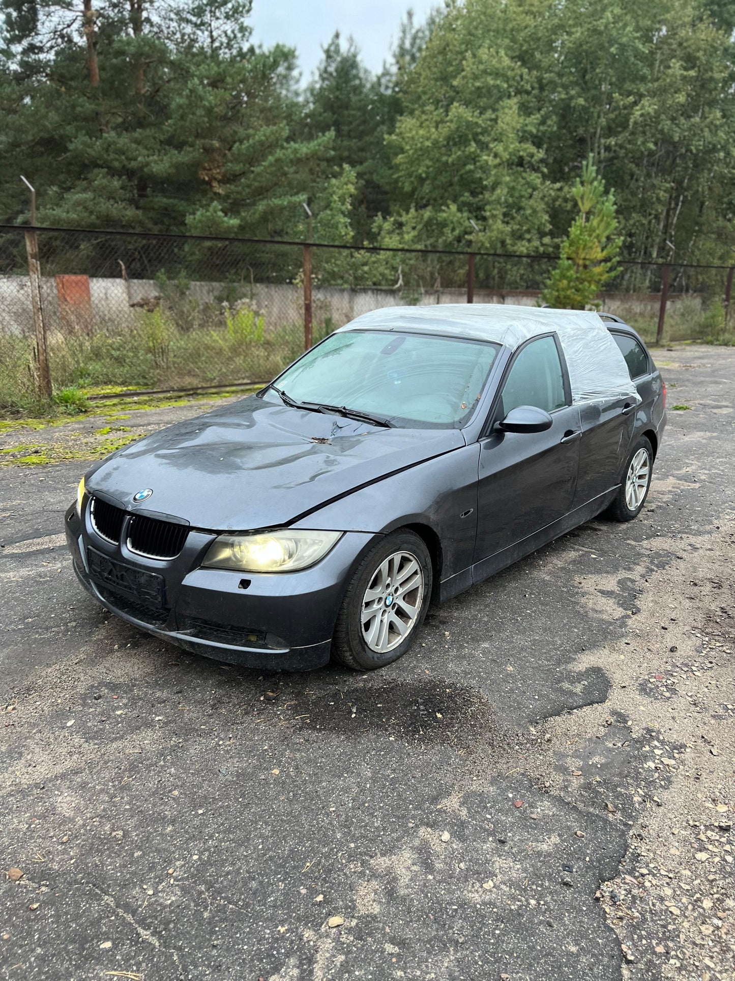 BMW 320d 2006.g.