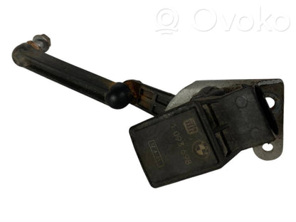 Height sensor (headlights)