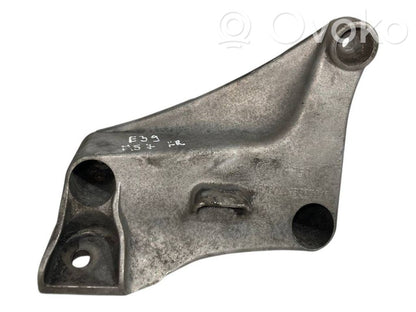 Dzinēja nostiprināšanas stiprinājums-kronšteins