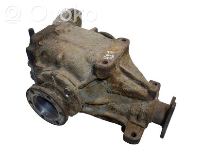 Aizmugurējais reduktors