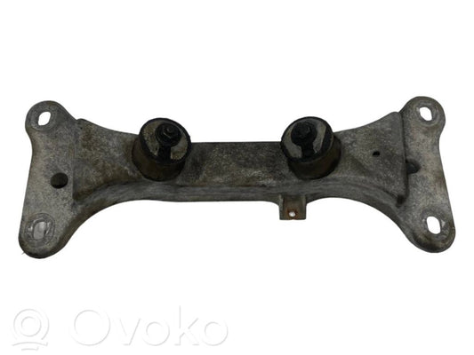 Pārnesumkārbas stiprinājuma kronšteins