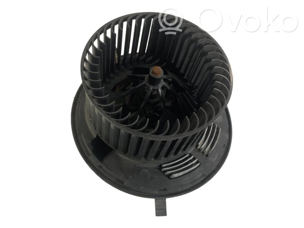 Mazā radiatora ventilators