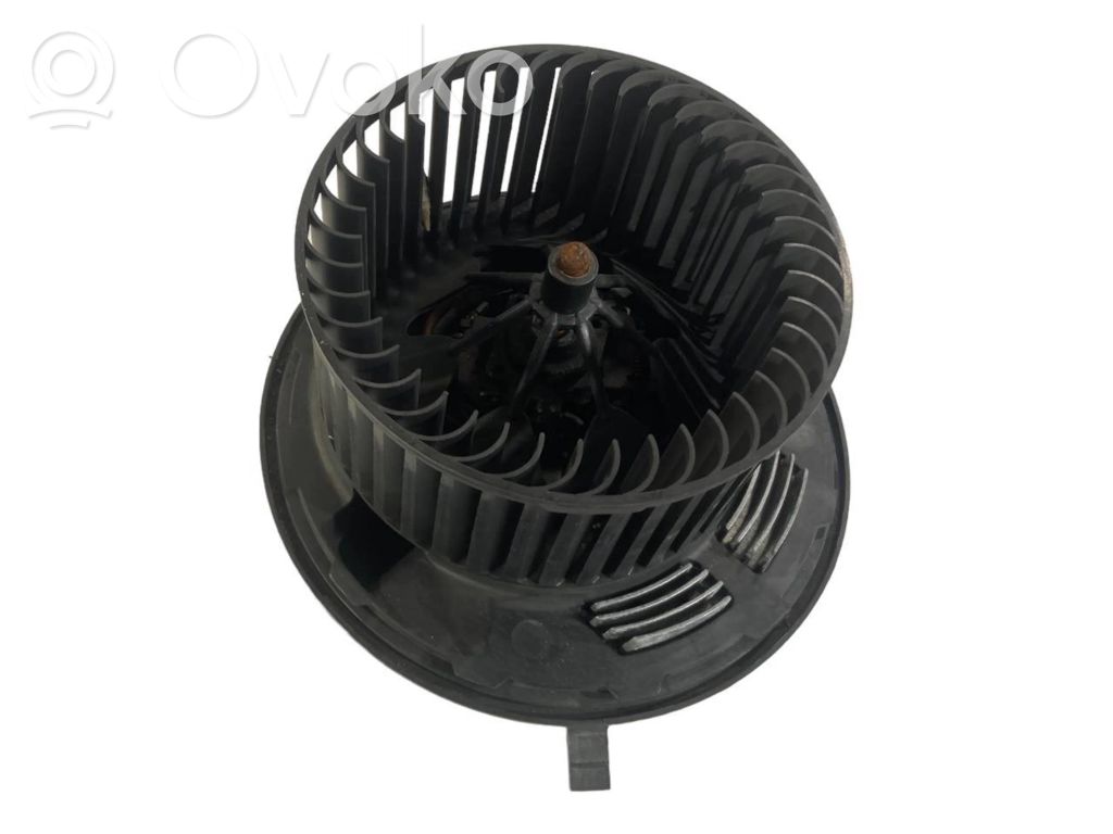 Mazā radiatora ventilators