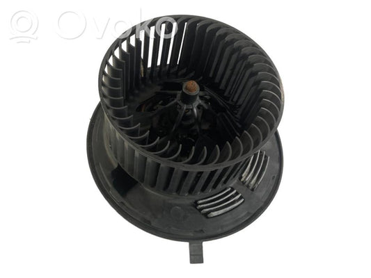 Mazā radiatora ventilators