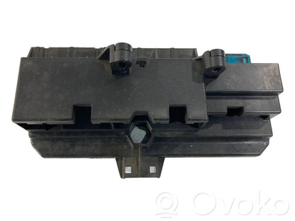 Блок предохранителей