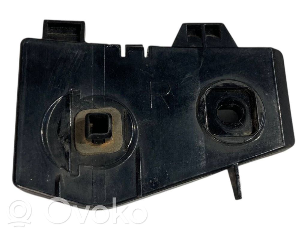 Aizmugurējā bufera montāžas kronšteins