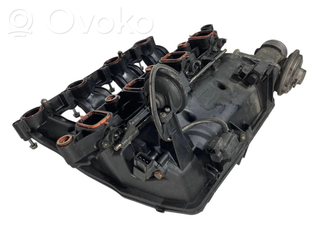 Впускной коллектор