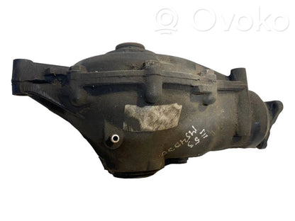 Priekšējais reduktors