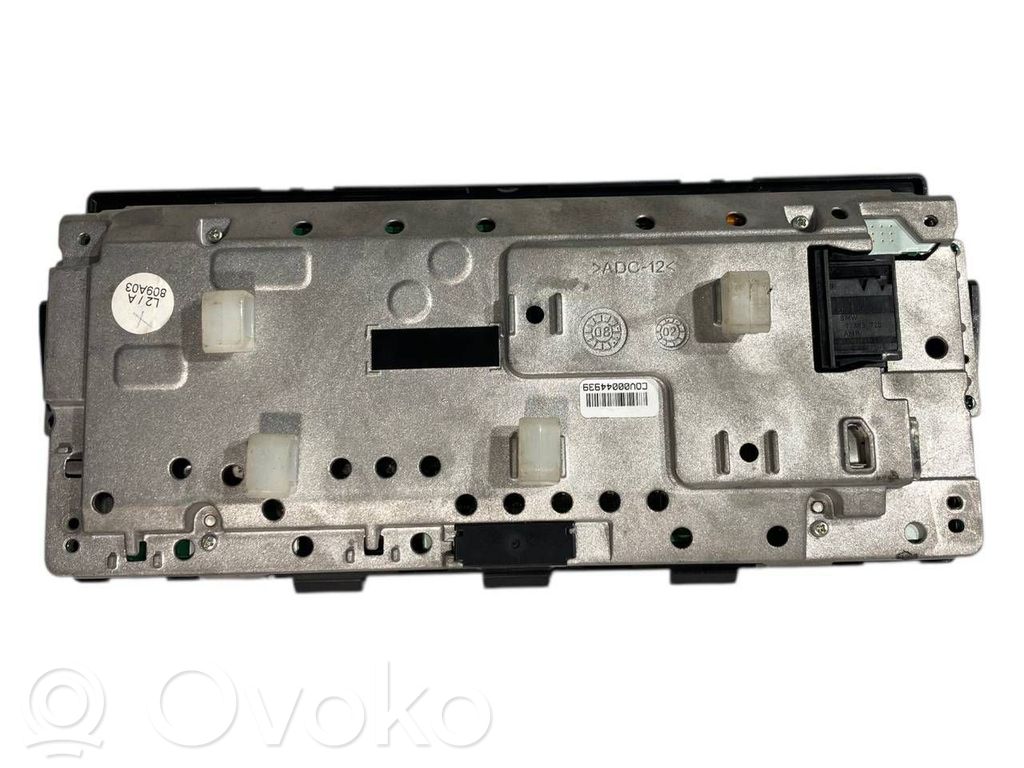 Ekrāns / displejs / mazais ekrāns