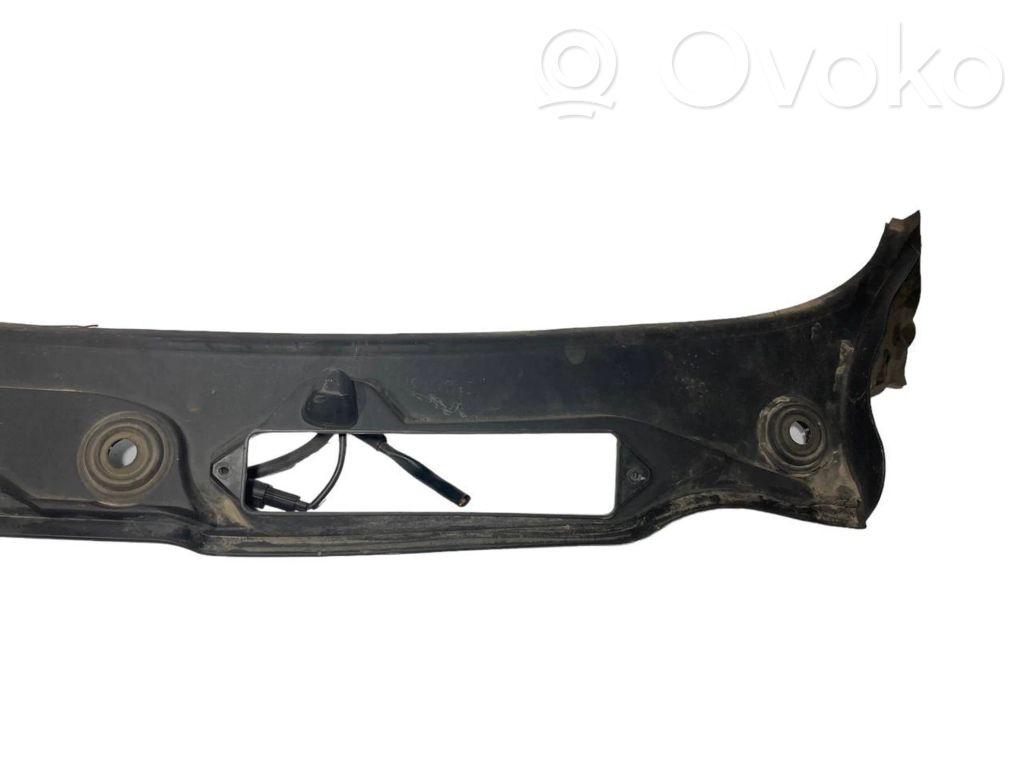 Stikla tīrītāja slotiņas