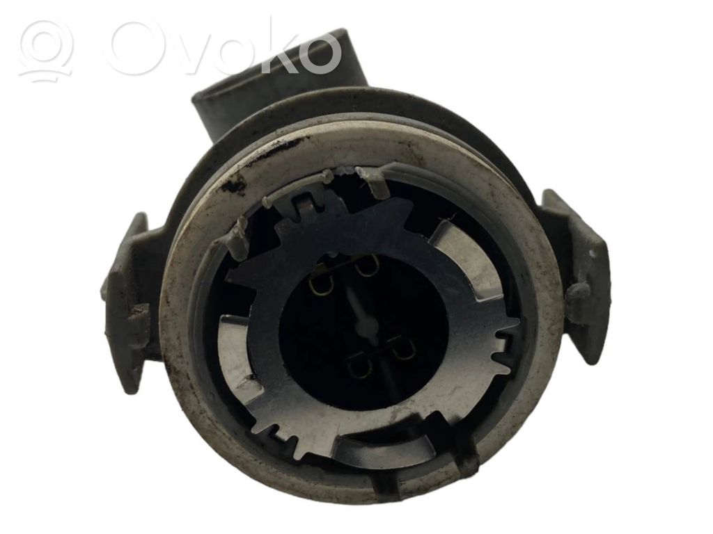 Priekšējā luktura detaļa