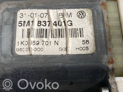 Priekšpusē elektriskā loga pacelšanas mehānisma komplekts