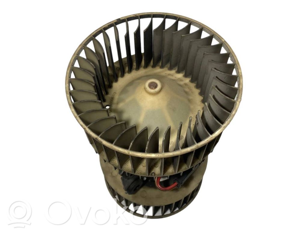 Mazā radiatora ventilators