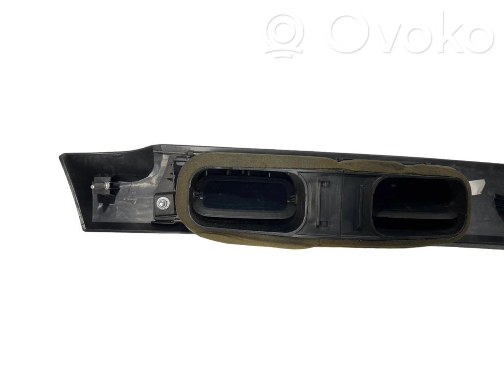 Centrālais gaisa ventilācijas režģis