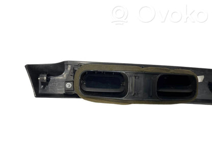 Centrālais gaisa ventilācijas režģis