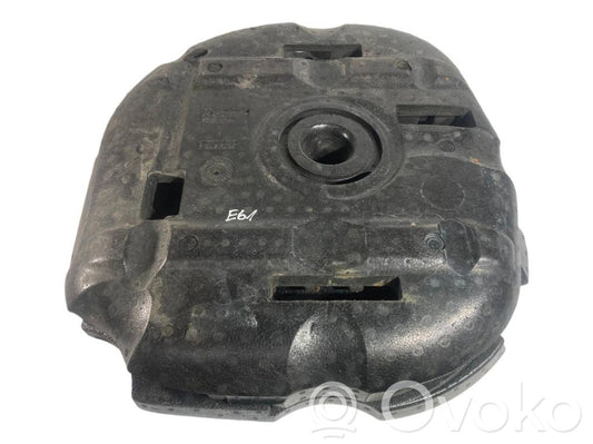 Spare wheel compartment trim