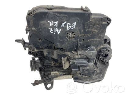 Aizmugurē slēdzene