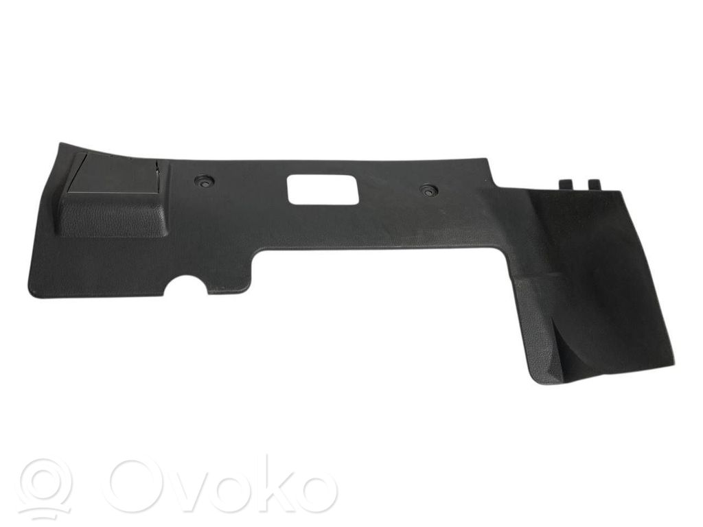 Paneļa dekoratīvās apdares vairogs (apakšējais)