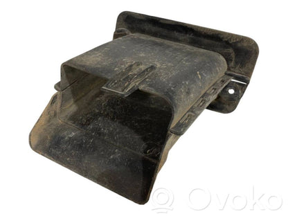 Brake cooling air duct