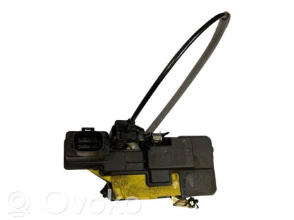 Aizmugurē slēdzene