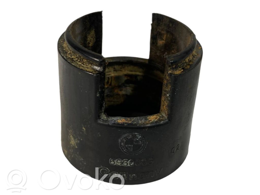 Cita veida salona detaļa