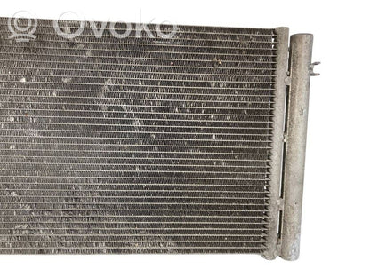 Gaisa kondicioniera dzeses radiators